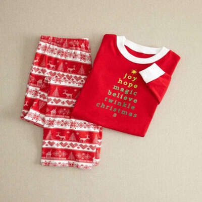 2017 Christmas new European and American women printed parental suit installed
2017 Christmas new European and American women printed parental suit installed