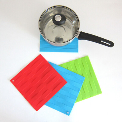 Square Trivet MatSilicone Pot Holder Hot Pads Heat Resistant CoastersCup Insulation MatInsulation Pad PotholderRamdon Color
Square Trivet MatSilicone Pot Holder Hot Pads Heat Resistant CoastersCup Insulation MatInsulation Pad PotholderRamdon Color