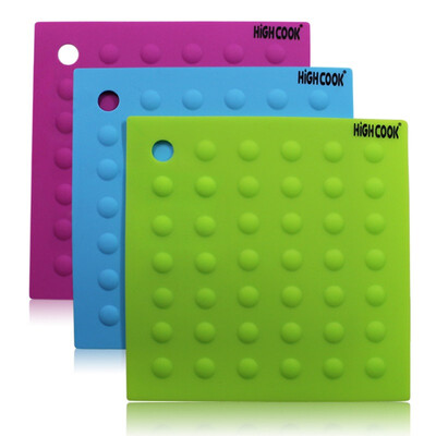 Jingdong Supermarket Han Ku highcook square double-sided silicone anti-skid pad pad pad pad insulation mat coaster bowl mats table mat three sets A020-ZY
Jingdong Supermarket Han Ku highcook square double-sided silicone anti-skid pad pad pad pad insulation mat coaster bowl mats table mat three sets A020-ZY