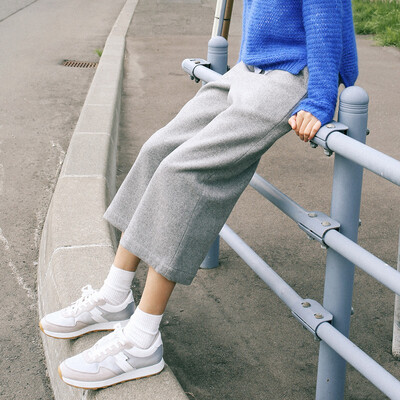 And with pure Raincun S2403 wool wide leg pants women fall&winter wear thick nine points straight gray retro gray 28 S2403G028
And with pure Raincun S2403 wool wide leg pants women fall&winter wear thick nine points straight gray retro gray 28 S2403G028