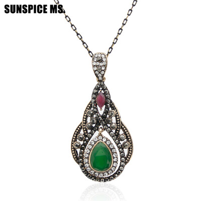 Ethnic Turkish Women Vintage Flower Necklaces Antique Gold Color Water Drop Pendant Red Resin Thin Chain Indian Wedding Jewelry
Ethnic Turkish Women Vintage Flower Necklaces Antique Gold Color Water Drop Pendant Red Resin Thin Chain Indian Wedding Jewelry