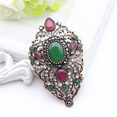Vintage Turkish Women Flower Brooches Pins Antique Gold Color Resin Broches Brooch Pendant Dual-Purpose Ladies Ethnic Jewelry
Vintage Turkish Women Flower Brooches Pins Antique Gold Color Resin Broches Brooch Pendant Dual-Purpose Ladies Ethnic Jewelry