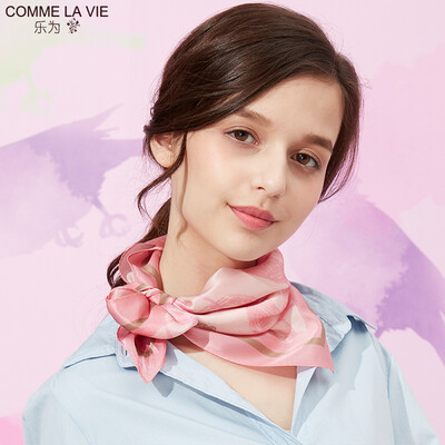 Le for comme lavie Le for BARBIEBarbie series ladies spring silk small square summer silk print scarf scarves B17FC102 pink
Le for comme lavie Le for BARBIEBarbie series ladies spring silk small square summer silk print scarf scarves B17FC102 pink