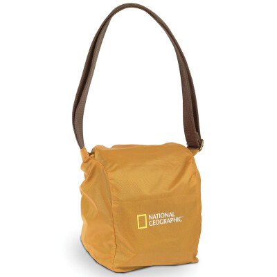 National Geographic African Series NG A2210RC for small and medium sized camera bag rain cover
National Geographic African Series NG A2210RC for small and medium sized camera bag rain cover