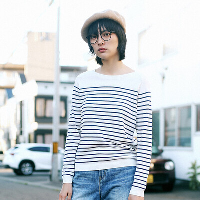 And with pure Raincun C6150 striped wool sweater womens head straight slim slimming casual wild dark blue stripes C6150SW0M
And with pure Raincun C6150 striped wool sweater womens head straight slim slimming casual wild dark blue stripes C6150SW0M