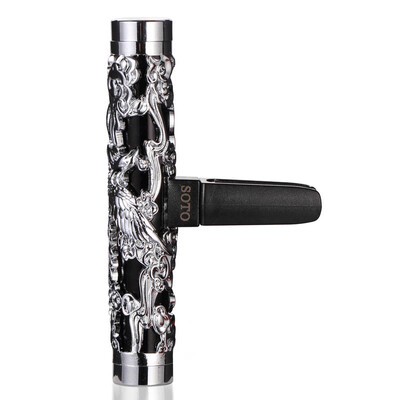 SOTO car perfume car air conditioning air outlet fragrance car in addition to odor air fresh aroma stick car supplies
SOTO car perfume car air conditioning air outlet fragrance car in addition to odor air fresh aroma stick car supplies
