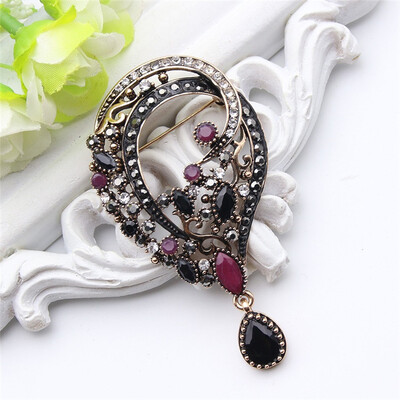 Vintage Turkish Wreath Brooch For Women Arabesque Multicolor Resin Pins Jewelry Antique Gold Color Rhinestone Brooches Broches
Vintage Turkish Wreath Brooch For Women Arabesque Multicolor Resin Pins Jewelry Antique Gold Color Rhinestone Brooches Broches