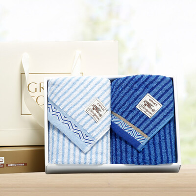 Grace towel home textile cotton leader striped towel gift box two loaded hand bag 102g strip 7233cm
Grace towel home textile cotton leader striped towel gift box two loaded hand bag 102g strip 7233cm