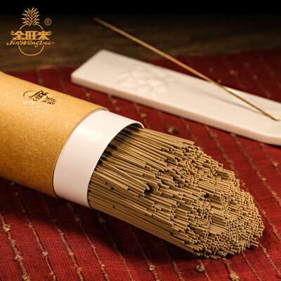 Jinwanglai Kalimantan agarwood incense household ritual Buddha sandalwood incense line incense incense for Buddha incense cans about 900
Jinwanglai Kalimantan agarwood incense household ritual Buddha sandalwood incense line incense incense for Buddha incense cans about 900