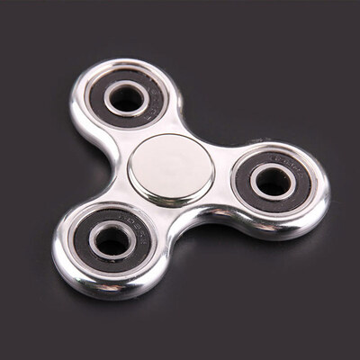 2018 New Cool hand spinner Fingertip gyro Decompression toys fidget spinner metal Kids toys Gifts for children Free shipping 
2018 New Cool hand spinner Fingertip gyro Decompression toys fidget spinner metal Kids toys Gifts for children Free shipping
