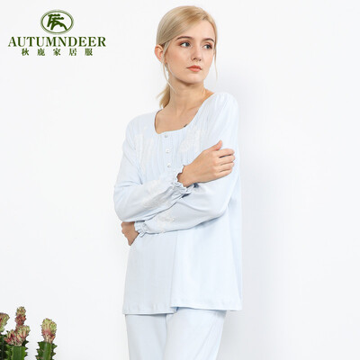 Autumn deer pajamas ladies cotton hood long-sleeved home service solid color simple set QCH2615 light blue S
Autumn deer pajamas ladies cotton hood long-sleeved home service solid color simple set QCH2615 light blue S