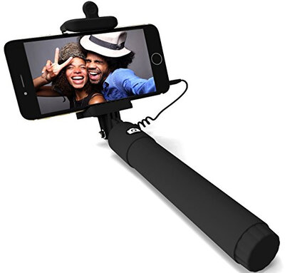 Foldable Extendable Bluetooth Selfie Stick with Built-in Remote Shutter for iPhone 6s 6 6 Plus 5 5s 5c - Black
Foldable Extendable Bluetooth Selfie Stick with Built-in Remote Shutter for iPhone 6s 6 6 Plus 5 5s 5c - Black