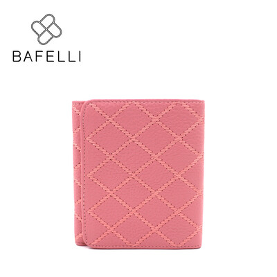 BAFELLI genuine leather short wallet hand-stitching portefeuille femme pink hasp cowhide short standard women wallets
BAFELLI genuine leather short wallet hand-stitching portefeuille femme pink hasp cowhide short standard women wallets