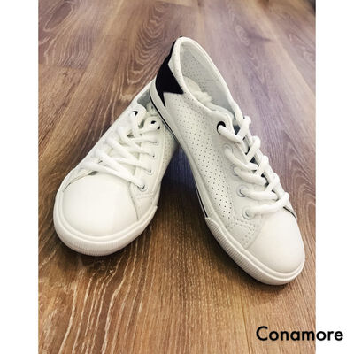 CONAMORE Starlight White Leather Shoes Women Shoes Soft Breathable Flats Lace-Up Student Casual Shoes
CONAMORE Starlight White Leather Shoes Women Shoes Soft Breathable Flats Lace-Up Student Casual Shoes