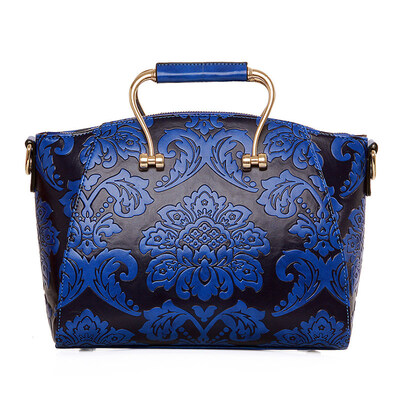 Fashion women handbags flowers pattern shoulder bag stereotypes embossing lady messenger bag high quality female tote bags
Fashion women handbags flowers pattern shoulder bag stereotypes embossing lady messenger bag high quality female tote bags