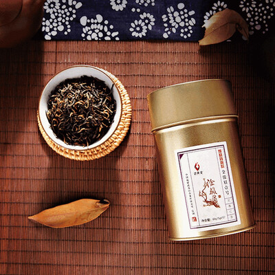 Wuyi Star Xinyuan № 1 Jin Jun Mei Премиум золотой бровей Черный чай 60г Олово
Wuyi Star Xinyuan № 1 Jin Jun Mei Премиум золотой бровей Черный чай 60г Олово