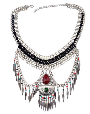 Idealway 3 Colors Blue Red Black Retro Silver Chains Handmade Thread Dangle Leaves Tassel Turquoise Pendant Necklace Jewelry
Idealway 3 Colors Blue Red Black Retro Silver Chains Handmade Thread Dangle Leaves Tassel Turquoise Pendant Necklace Jewelry