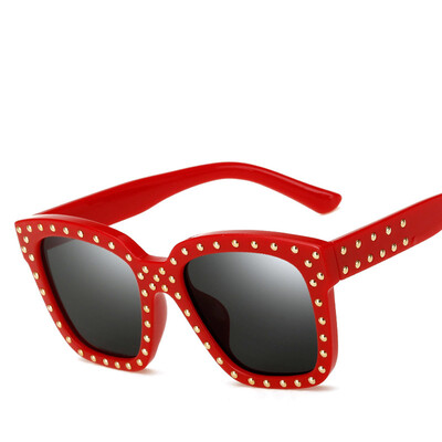 Женские бренд-дизайнер Солнцезащитные очки Steampunk Заклепки Квадратные очки для очков Солнцезащитные очки UV400
Женские бренд-дизайнер Солнцезащитные очки Steampunk Заклепки Квадратные очки для очков Солнцезащитные очки UV400