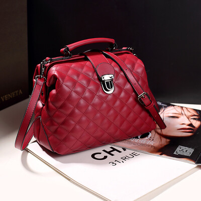 SGARR High Quality PU Leather Women Handbags Luxury Women Shoulder Doctor Bag Large Capacity Ladies Casual Tote Bag
SGARR High Quality PU Leather Women Handbags Luxury Women Shoulder Doctor Bag Large Capacity Ladies Casual Tote Bag
