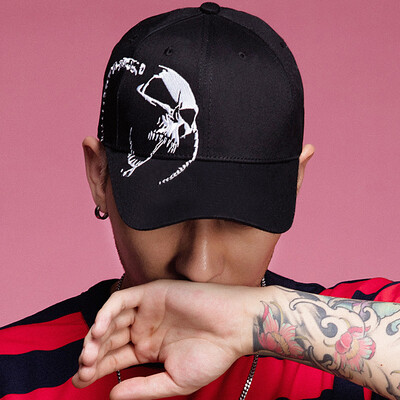 Han shop hanshop baseball cap men&women tide duck tongue casual outdoor sunscreen sun hat HSM42 black one yard
Han shop hanshop baseball cap men&women tide duck tongue casual outdoor sunscreen sun hat HSM42 black one yard