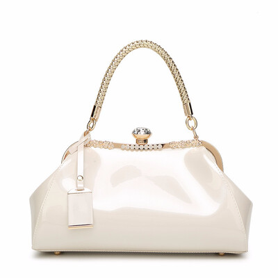 Fashion Women Evening Bag Bright Patent Leather Handbags Bride Tote Bag Women Wedding Handbag Party Banquet Brand Designer
Fashion Women Evening Bag Bright Patent Leather Handbags Bride Tote Bag Women Wedding Handbag Party Banquet Brand Designer