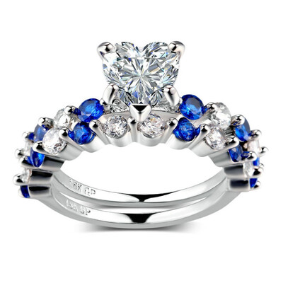 New Luxury Fashion Sliver Color 2 Pieces Ring Sets AAA Love Heart Cubic Zirconia Wedding Rings For Women White Gold Plated R634
New Luxury Fashion Sliver Color 2 Pieces Ring Sets AAA Love Heart Cubic Zirconia Wedding Rings For Women White Gold Plated R634