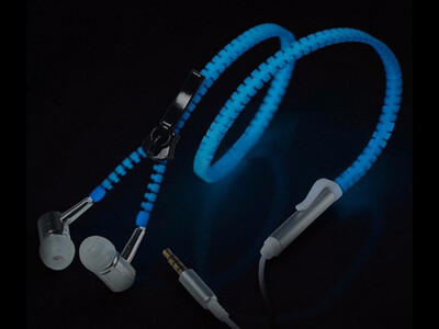 Colorful Luminescent Metal Zipper Headset With Microphone In-Ear Headset 35mm For Mobile Phone MP3 MP4 Music Players
Colorful Luminescent Metal Zipper Headset With Microphone In-Ear Headset 35mm For Mobile Phone MP3 MP4 Music Players