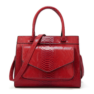 Vintage Women Shoulder Bags pu leather top quality luxury brand designer famous shoulder bag fashion Serpentine Casual handbag
Vintage Women Shoulder Bags pu leather top quality luxury brand designer famous shoulder bag fashion Serpentine Casual handbag
