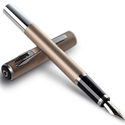 Deli) S675EF Misi Si series of metal texture pink pen silver clip pen / ink pen EF tip / sharp
Deli) S675EF Misi Si series of metal texture pink pen silver clip pen / ink pen EF tip / sharp
