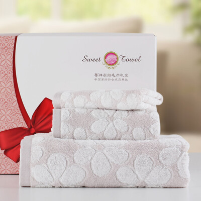 Xin brand towel home textiles Xinjiang cotton cotton towels towels towels three sets of gift boxes Mood for Love lavender
Xin brand towel home textiles Xinjiang cotton cotton towels towels towels three sets of gift boxes Mood for Love lavender