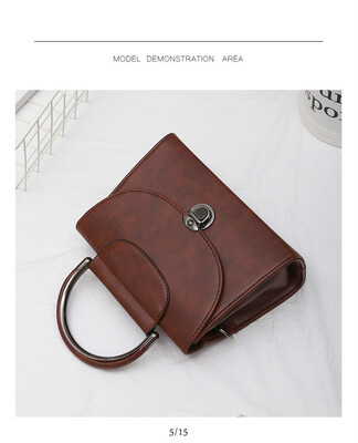 Womens Bag 2018 New Hand-held Single Shoulder Bag Iron Clad Small Package Wholesale Bag
Womens Bag 2018 New Hand-held Single Shoulder Bag Iron Clad Small Package Wholesale Bag