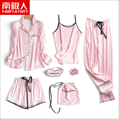 Antarctic Nanjiren pajamas womens seven-piece spring long-sleeved shorts sexy sling imitation silk home service suit ice silk pajamas women autumn pink stripes L
Antarctic Nanjiren pajamas womens seven-piece spring long-sleeved shorts sexy sling imitation silk home service suit ice silk pajamas women autumn pink stripes L