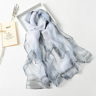 Guttavalli New Women Fashion Flower Print Длинные шелковые платки Sunscreen Stripes Scarf Мягкие ретро пасторальные флористические шарфы Ombre
Guttavalli New Women Fashion Flower Print Длинные шелковые платки Sunscreen Stripes Scarf Мягкие ретро пасторальные флористические шарфы Ombre
