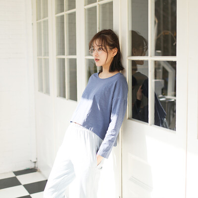 Haizhining 17W49 Pajamas ladies sexy colorful nine-point sleeves long-sleeved trousers cotton home service suit home clothes two-piece gray blue 170 XL
Haizhining 17W49 Pajamas ladies sexy colorful nine-point sleeves long-sleeved trousers cotton home service suit home clothes two-piece gray blue 170 XL