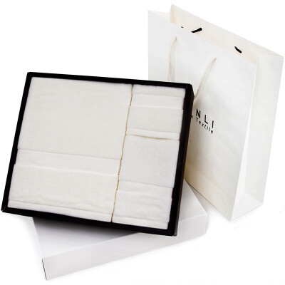 Sanli combed cotton Zhen perfect color embroidered towel bath towel bath gift set of 3 gift bag white
Sanli combed cotton Zhen perfect color embroidered towel bath towel bath gift set of 3 gift bag white