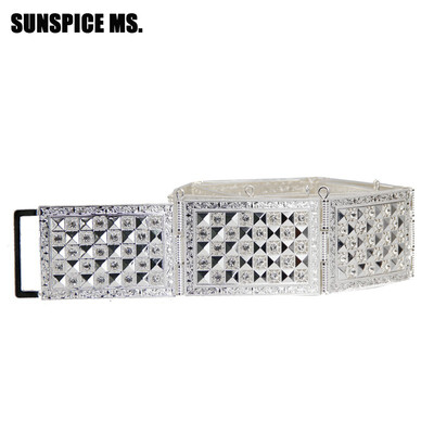 SUNSPICE MS Women Metal Waist Belt Jewelry Body Chain Gold Color Full Crystal Adjustable Length Albania Popular Wedding Girdle
SUNSPICE MS Women Metal Waist Belt Jewelry Body Chain Gold Color Full Crystal Adjustable Length Albania Popular Wedding Girdle
