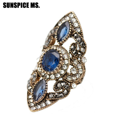 Exquisite Full Crystal Round Resin Vintage Rings Turkish Women Ethnic Wedding Ring India Jewelry Hollow Flower Party Accessories
Exquisite Full Crystal Round Resin Vintage Rings Turkish Women Ethnic Wedding Ring India Jewelry Hollow Flower Party Accessories
