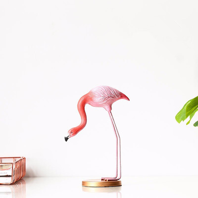 Nordic INS resin Flamingo home decoration ornaments living room decorations cabinet craft animal furnishings
Nordic INS resin Flamingo home decoration ornaments living room decorations cabinet craft animal furnishings