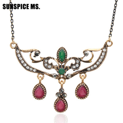 New Vintage Turkish Women Flower Pendant Necklaces Antique Gold Color Water Drop Resin Indian Wedding Jewelry Ethnic Choker 2018 
New Vintage Turkish Women Flower Pendant Necklaces Antique Gold Color Water Drop Resin Indian Wedding Jewelry Ethnic Choker 2018