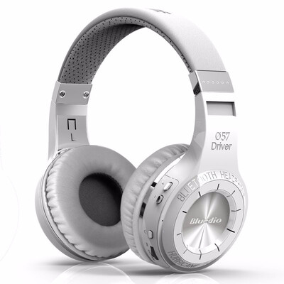 Original Bluedio HT Wireless Bluetooth headphones& wireless headset with Microphone for mobile phone music earphone
Original Bluedio HT Wireless Bluetooth headphones& wireless headset with Microphone for mobile phone music earphone