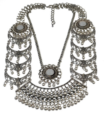 Idealway Bohemian Boho Vintage silver plated alloy Hollow Out Moon Shape Flower Opal Crystal Bell Ball Tassel Choker Bib Necklace Women Jewelry
Idealway Bohemian Boho Vintage silver plated alloy Hollow Out Moon Shape Flower Opal Crystal Bell Ball Tassel Choker Bib Necklace Women Jewelry
