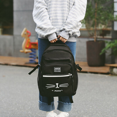 Fashion Leisure Shoulder Bag New Lady Portable Fashion Bag Shopping Bag Student Book Bag
Fashion Leisure Shoulder Bag New Lady Portable Fashion Bag Shopping Bag Student Book Bag