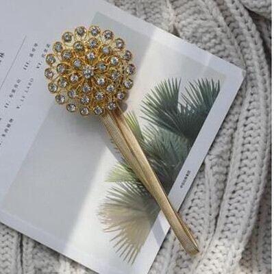 2pcs Flower design magnetic curtain buckle Window Screening Ball Clip Tieback decortive curtains holder Curtain Accessories
2pcs Flower design magnetic curtain buckle Window Screening Ball Clip Tieback decortive curtains holder Curtain Accessories