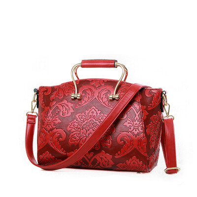 Fashion women handbags flowers pattern shoulder bag stereotypes embossing lady messenger bag high quality female tote bags
Fashion women handbags flowers pattern shoulder bag stereotypes embossing lady messenger bag high quality female tote bags