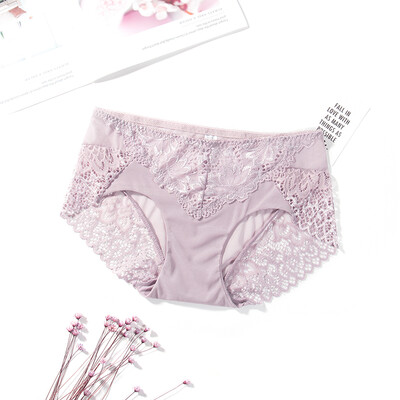 Xia Weifang sexy lace breathable&comfortable womens underwear briefs 1033-1 light purple code
Xia Weifang sexy lace breathable&comfortable womens underwear briefs 1033-1 light purple code
