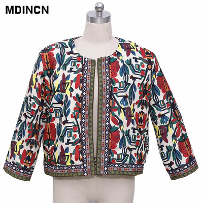 2018 Fashion Women Jacket Spring And Summer new retro High quality print round neck jacket women embroidery slim outwear jacket
2018 Fashion Women Jacket Spring And Summer new retro High quality print round neck jacket women embroidery slim outwear jacket