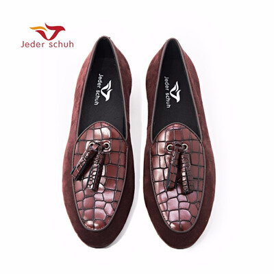 men loafers Genuine Leather&Nubuck Leather stitching with Tassels men handmade luxurious flats Mens banquet classic loafer
men loafers Genuine Leather&Nubuck Leather stitching with Tassels men handmade luxurious flats Mens banquet classic loafer