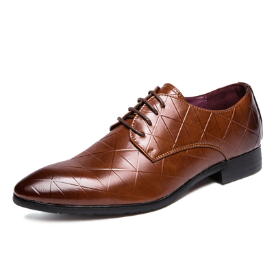 Mens leather dress with pointed toe with oxford shoes