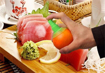 1Pcs Kitchen Gadgets Lemon Sprayer Fresh Fruit Juice Citrus Spray Orange Juice Squeeze Kitchen Cooking Tools
1Pcs Kitchen Gadgets Lemon Sprayer Fresh Fruit Juice Citrus Spray Orange Juice Squeeze Kitchen Cooking Tools