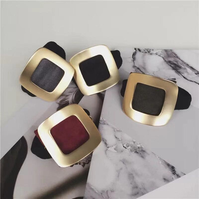 MISM Girls Triangle Moon Hairpins Hair Clips Hairgrip Hair Accessories Lip Round Barrettes Jewelry Womens Head Accessories
MISM Girls Triangle Moon Hairpins Hair Clips Hairgrip Hair Accessories Lip Round Barrettes Jewelry Womens Head Accessories